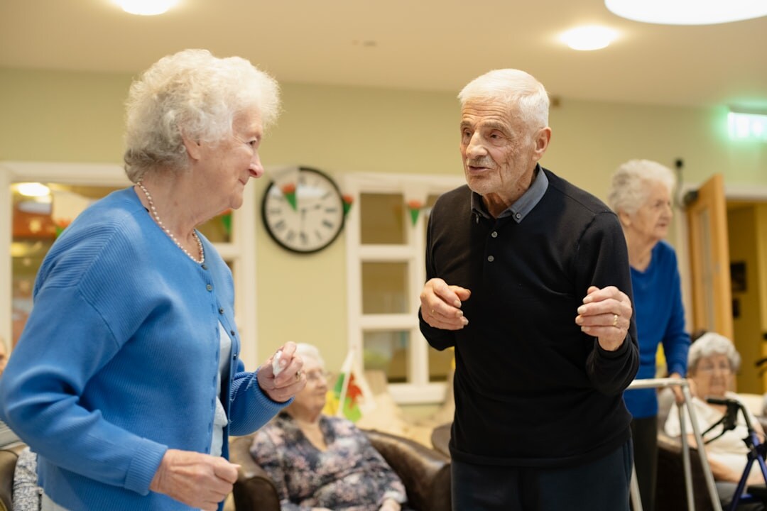 seniors dancing together